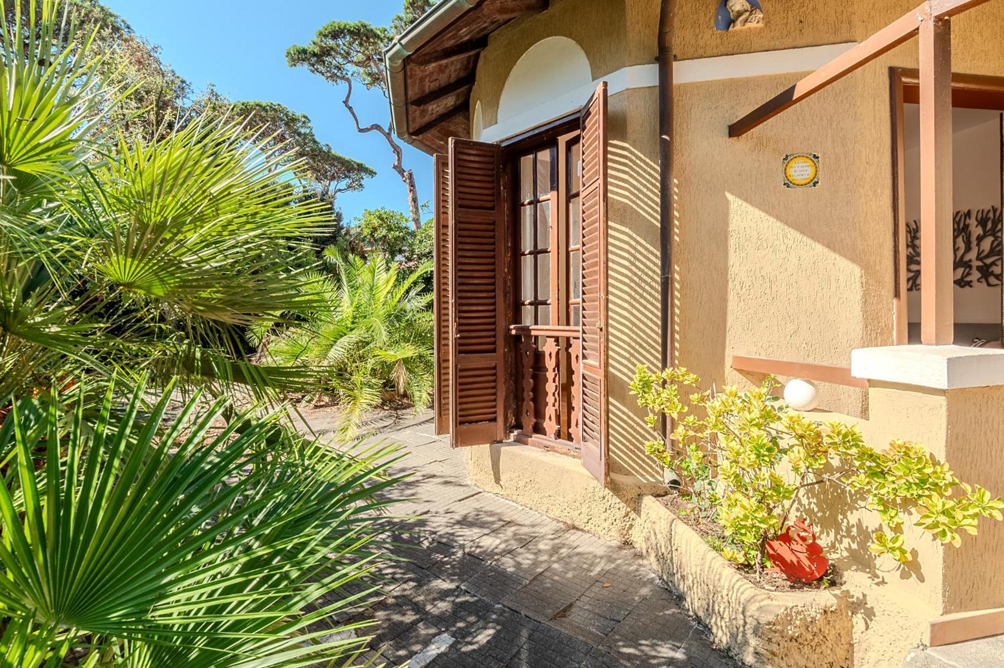 Exclusive Charming Villa - Free Parking 400 Mq Garden - Rome Airport - Roseto Villa Dream Fregenae Buitenkant foto