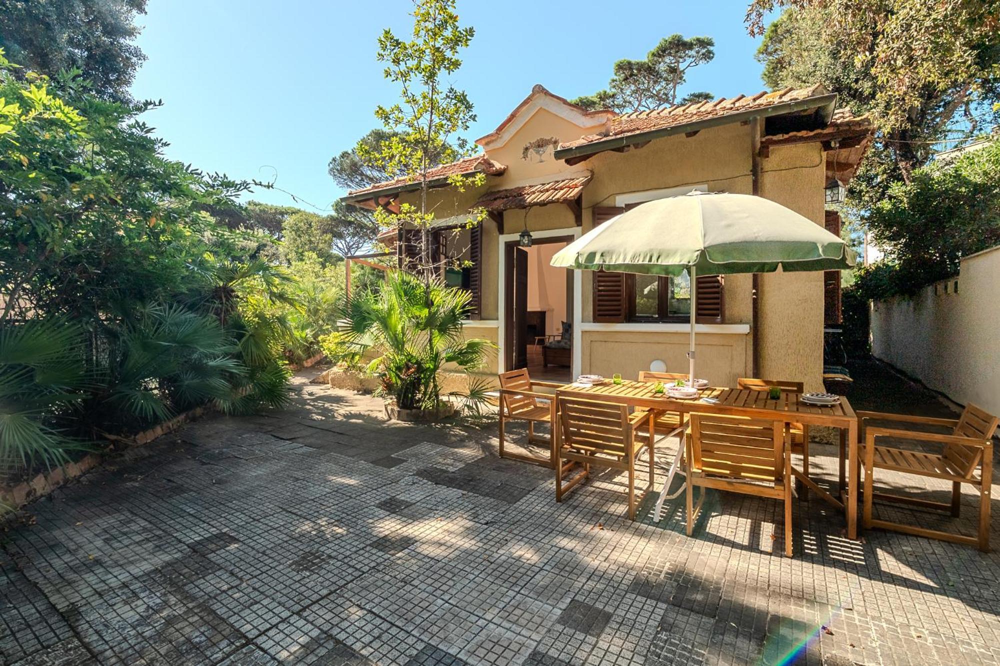 Exclusive Charming Villa - Free Parking 400 Mq Garden - Rome Airport - Roseto Villa Dream Fregenae Buitenkant foto